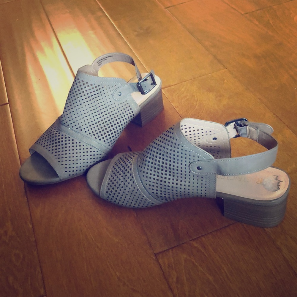 cute sandal heel